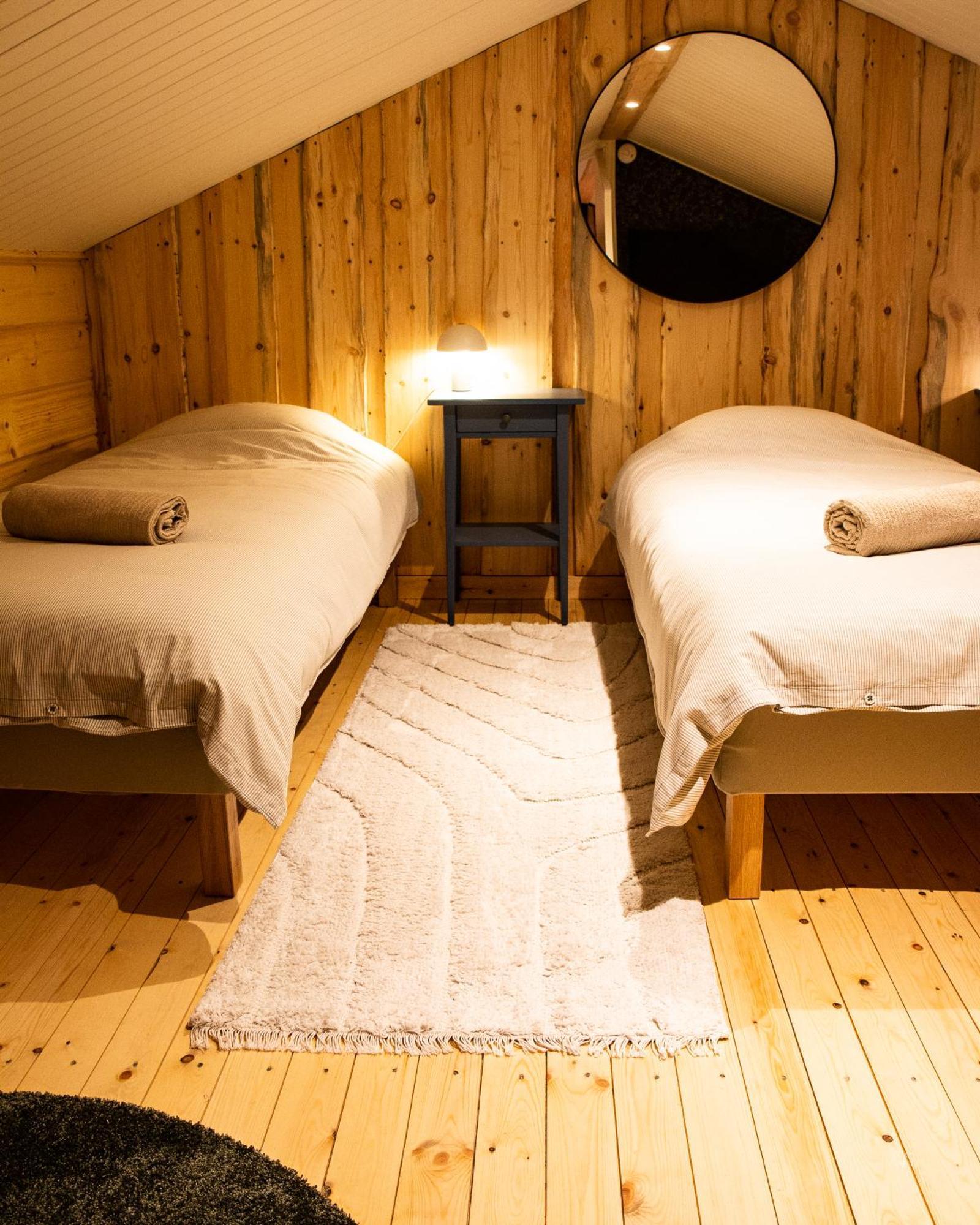 Blueberry Lodge 5 Personnes Mjolan Exterior foto